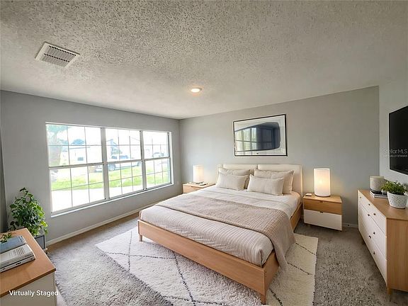 4th image of 724 HARLAND COURT