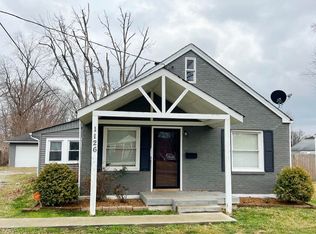 1126 W Indian Trl, Louisville, KY 40213
