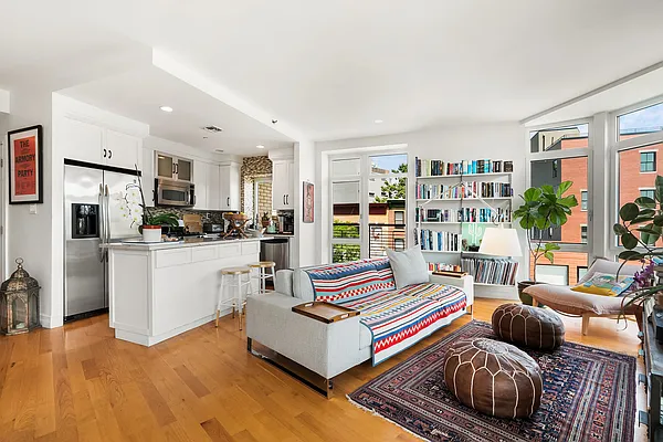 Rented by Compass | media 11