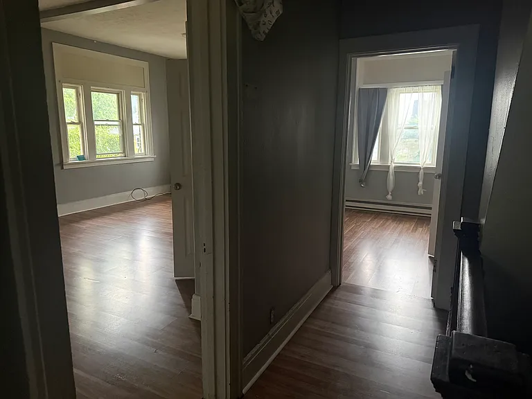 631 S Oakland Ave #201 — Photo 7