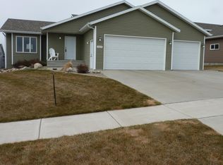5600 Normandy St, Bismarck, ND 58504