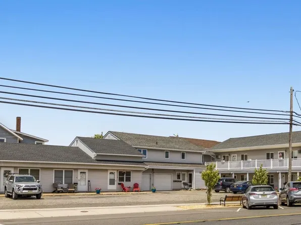 84 Grand Central Ave APT 8, Lavallette, NJ 08735