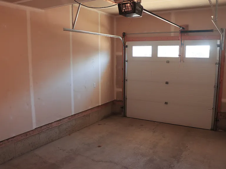 117 Paquette Dr — Photo 26