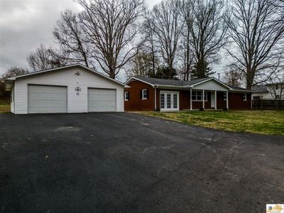 319 Bluebird Dr, Russell Springs, KY, 42642