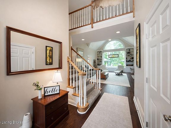 5th image of 4803 Albrecht Ct