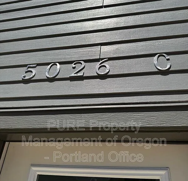 5026 N Harvard St #C — Photo 2
