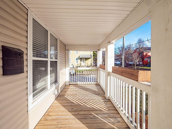 5th image of 200 E Jenkins Ave