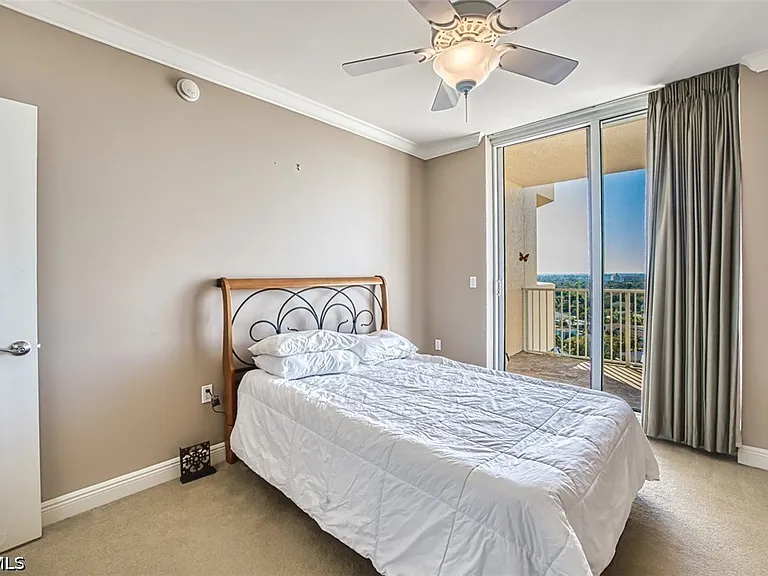 2090 W 1st St #G1607 — Photo 37