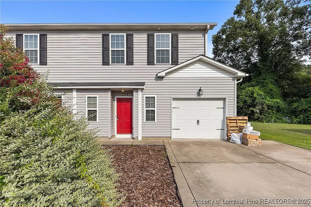123 Burgess Lane - 125 — Photo 2