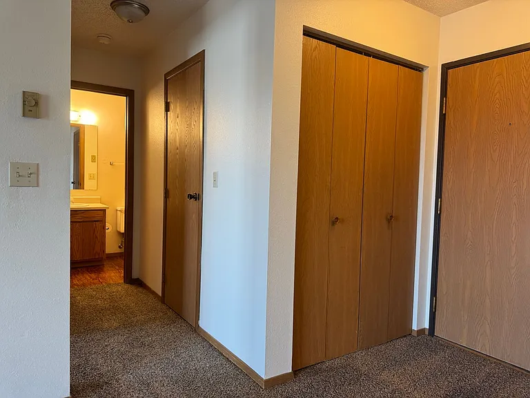 Gatewood Apartments — Photo 27