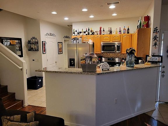 5th image of 601 Menaul Blvd #4402