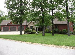 6838 El Terra Rd, Osage Beach, MO 65065