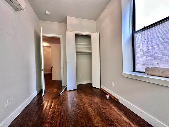 5th image of 489 Washington Ave #1F