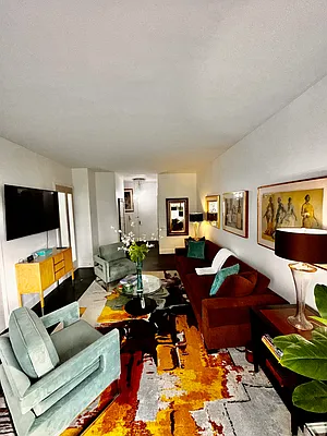 Rented by Corcoran | media 25