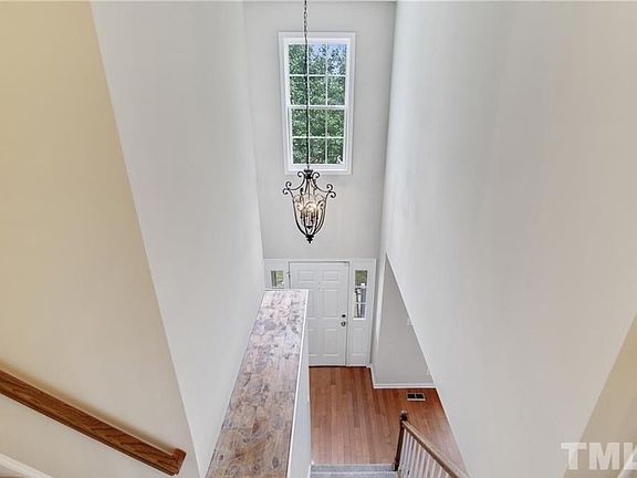 2nd image of 3324 Benson Pl