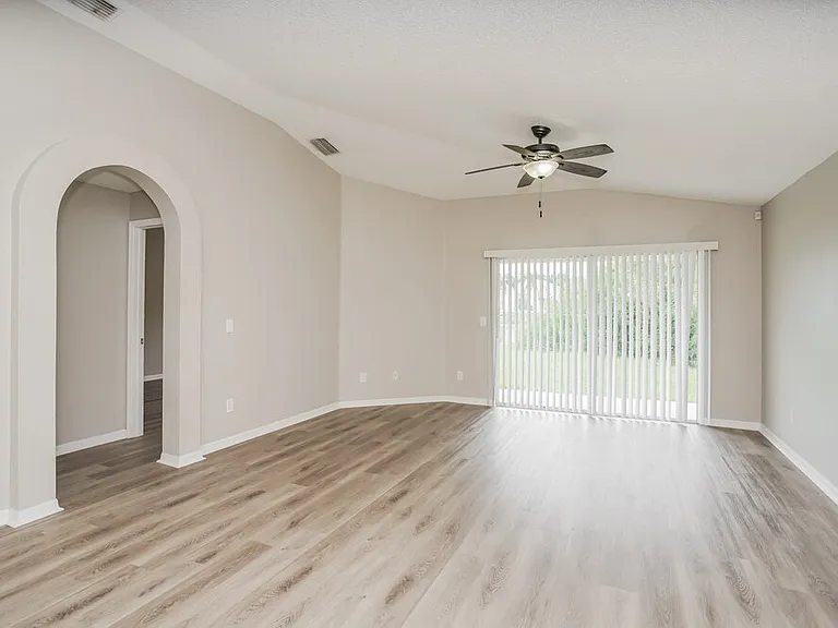 12914 Fieldmoor Ct — Photo 4