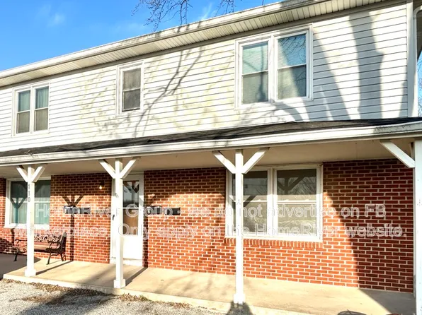 110 SW 10th St APT 1, Blue Springs, MO 64015