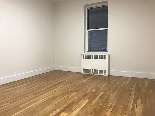 Rented by Buchbinder & Warren | media 9