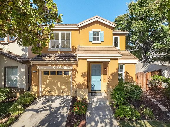 3rd image of 2766 Vineyard Park Pl