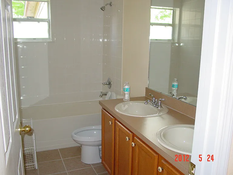 2805 Paine Ln — Photo 9