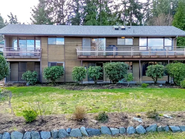 1928 Austin Road NE, Tacoma, WA 98422