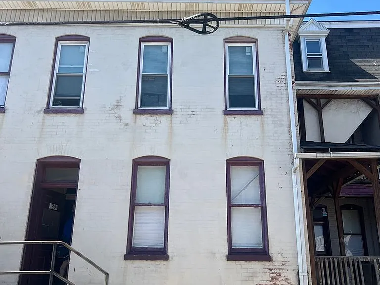 24 N Hartley St — Photo 1