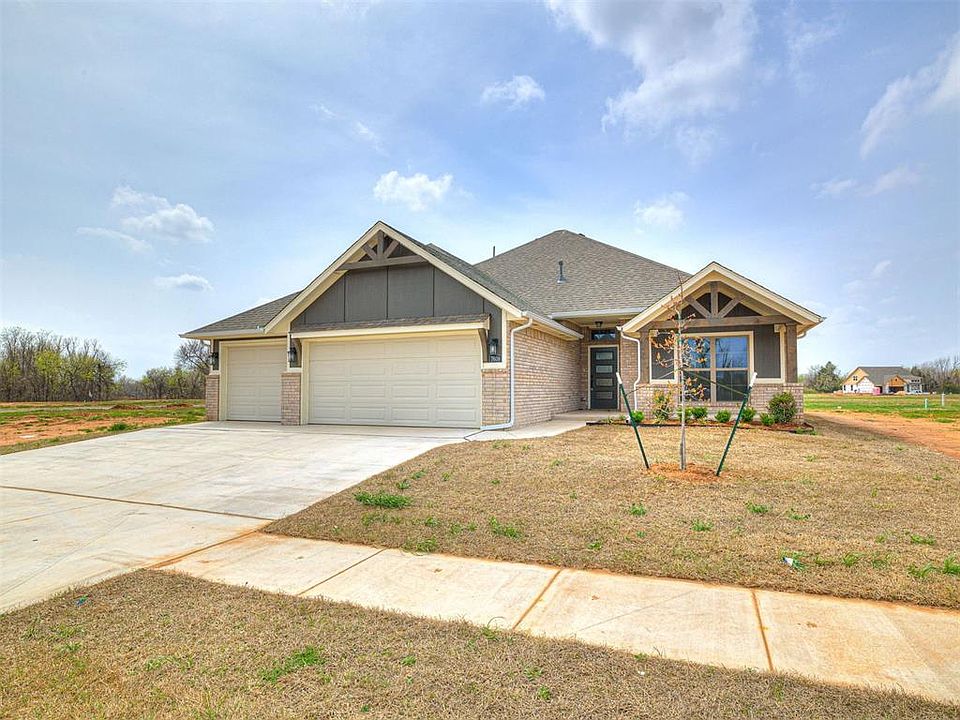 1st image of 7609 Three Woods Ln