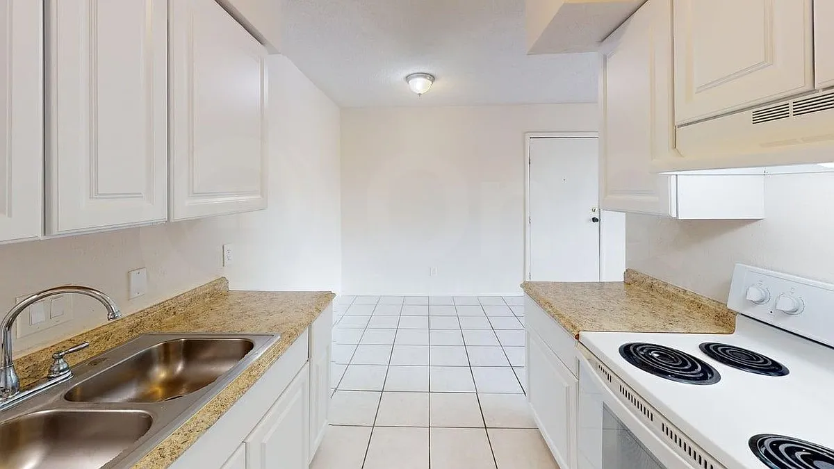 1 bed, 1.0 bath, 672 sqft, $849 — Photo 4