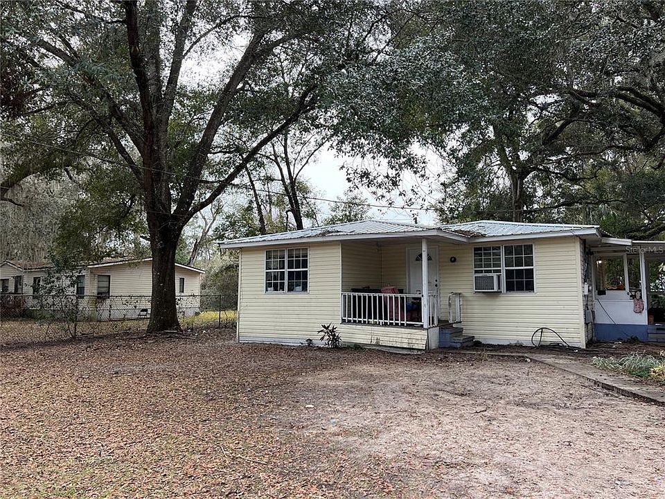 1st image of 1058 NE 144th Ct