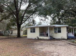 1058 NE 144th Ct, Silver Springs, FL 34488