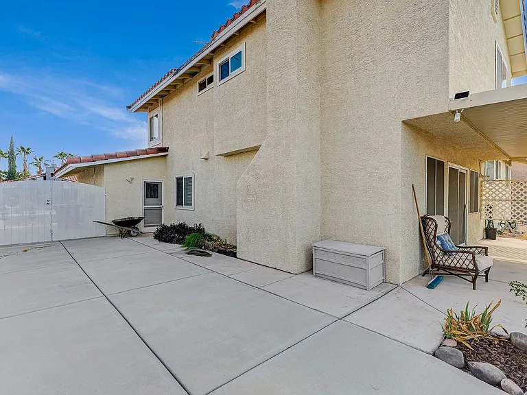8412 Vibrant Dr — Photo 19