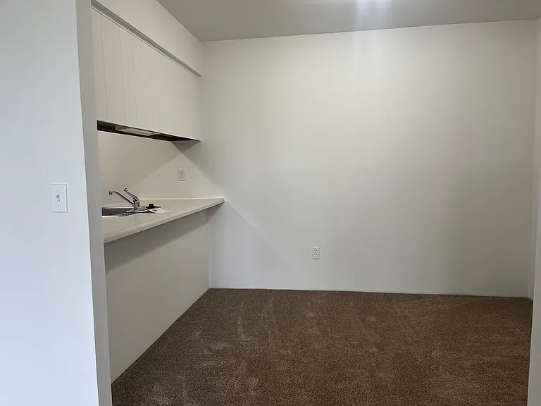 Thornridge Apartments — Photo 29