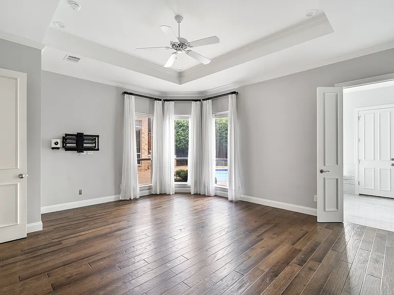 3705 Country Oak Ct — Photo 15