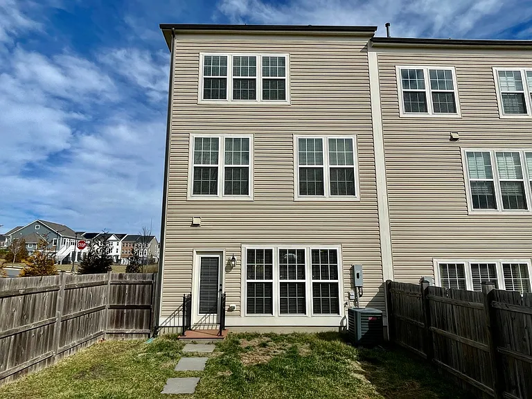 460 Coneflower Ln — Photo 68