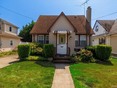 248 New York Avenue, Oceanside, NY, 11572