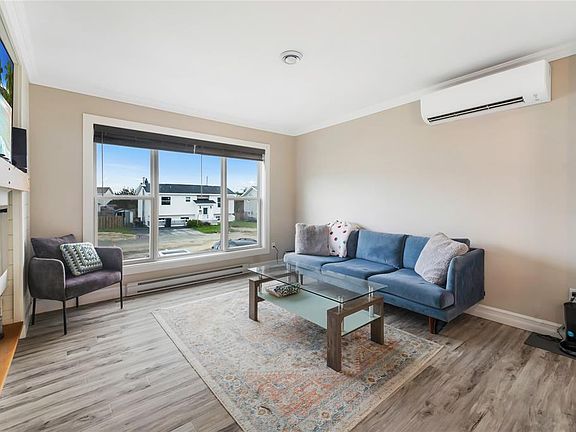 5th image of 10 Wyatt Boulevard
