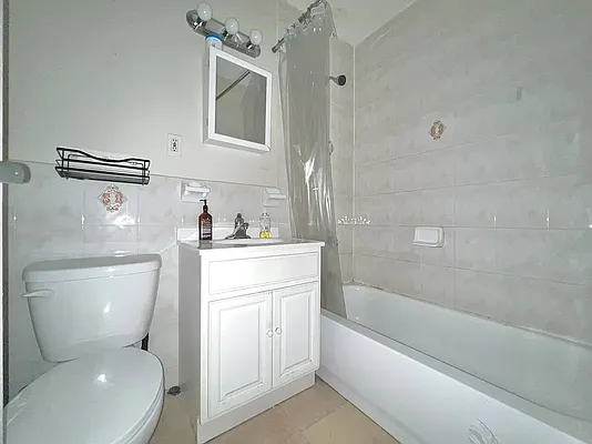 Rented by Doorway NYC, LLC | media 4