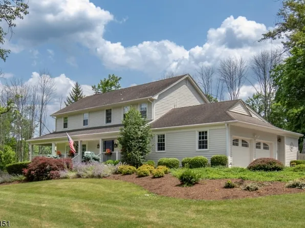 21 Brockden Drive, Mendham Twp., NJ 07945