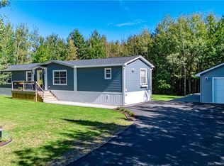 30 Jackson St, Lincoln, NB E3B5B7