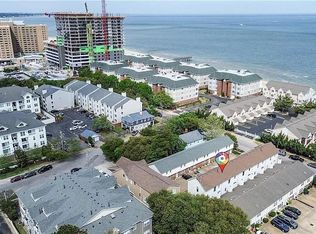 2302 Merry Oaks Ct, Virginia Beach, VA 23451