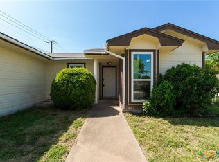 101 Blanket Dr, Copperas Cove, TX 76522