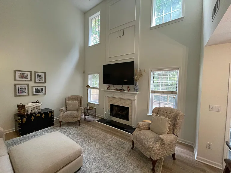 3330 Northcliff Dr — Photo 15