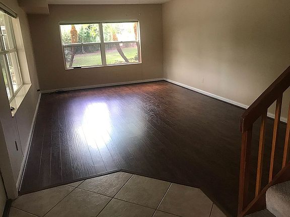 3rd image of 2484 SW Danbury Ln
