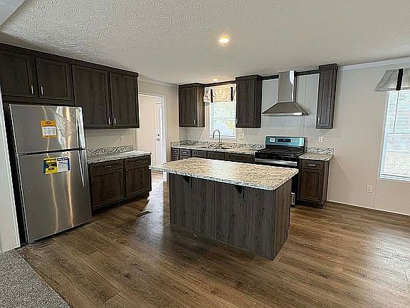 3rd image of 1718 Farm Ln #45