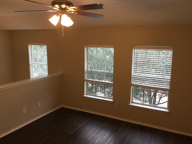 2218 Laurel Oaks Dr — Photo 11
