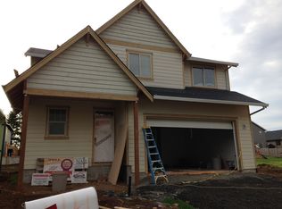 114 NE Oak View Ln, Estacada, OR 97023