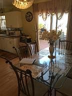 4th image of 21 Greencroft Ln