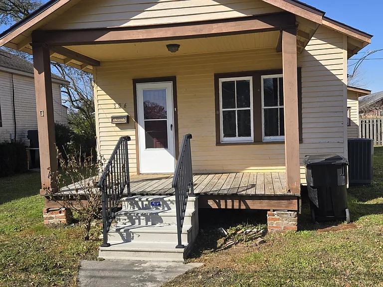 306 S Severin St — Photo 6