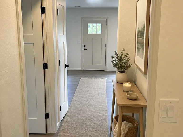 1048 Whipple St #D — Photo 7