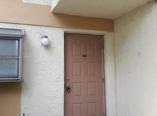 411 Gardens Dr APT 104, Pompano Beach, FL 33069